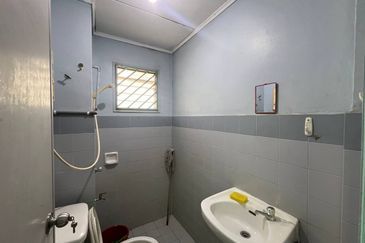 Mon Glori, , Bandar Baru Permas Jaya