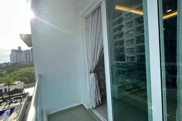 Seasons Luxury Apartments @ Amara Larkin