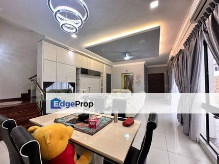 Canal Garden South Horizon Hills  @ Three Storey Cluster For Sale, Johor, 