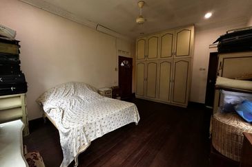 Taman Nong Chik Heights