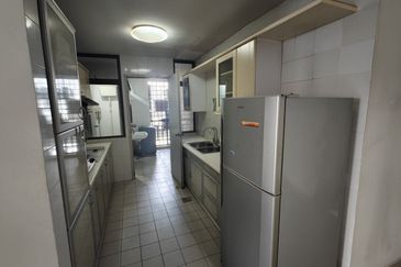 Aloha Tower Condominium