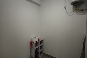 Aloha Tower Condominium