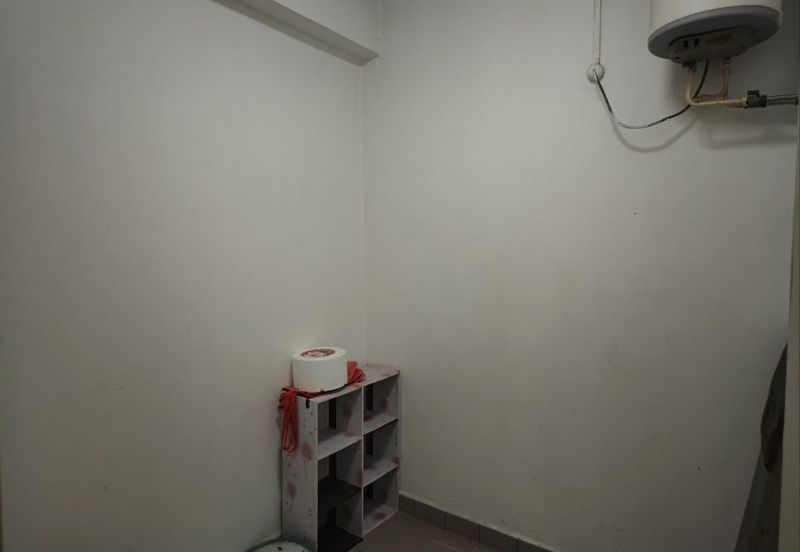 Aloha Tower Condominium