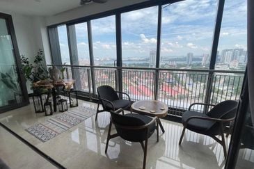 The Astaka @ 1 Bukit Senyum