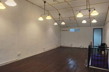 Jalan Trus, Bandar Johor Bahru