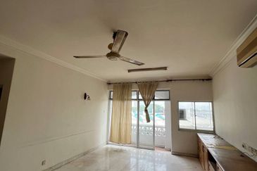 Pangsapuri Orchid View Luxury Apartment