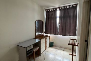 Pangsapuri Orchid View Luxury Apartment