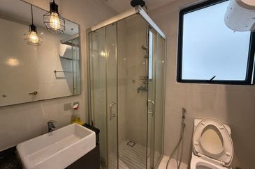 Bay Laurel @ Country Garden Danga Bay