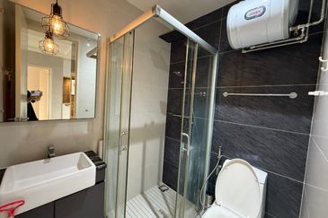 Bay Laurel @ Country Garden Danga Bay