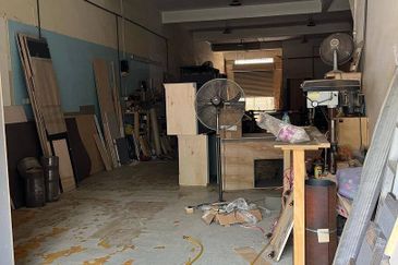 Austin Avenue @ Taman Mount Austin