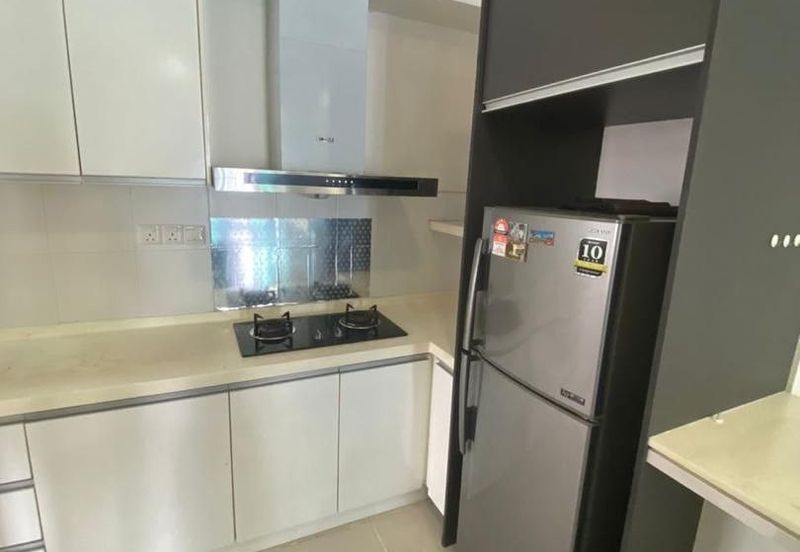 1Medini & Medini Signature