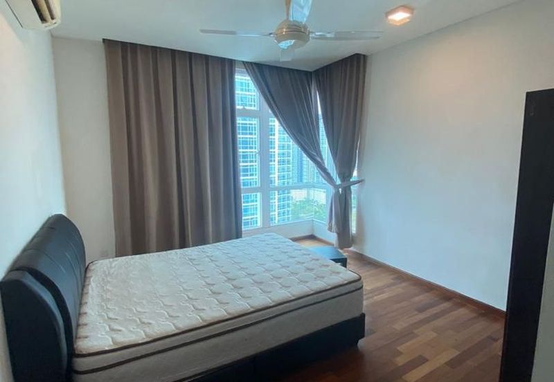 1Medini & Medini Signature