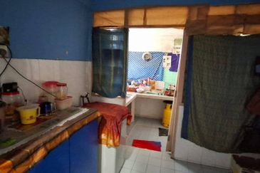 Sri Intan (Bandar Seri Alam)