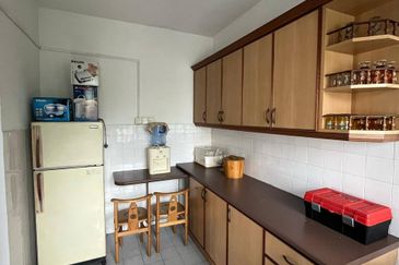 Ria 1 Apartment, Taman Megah Ria