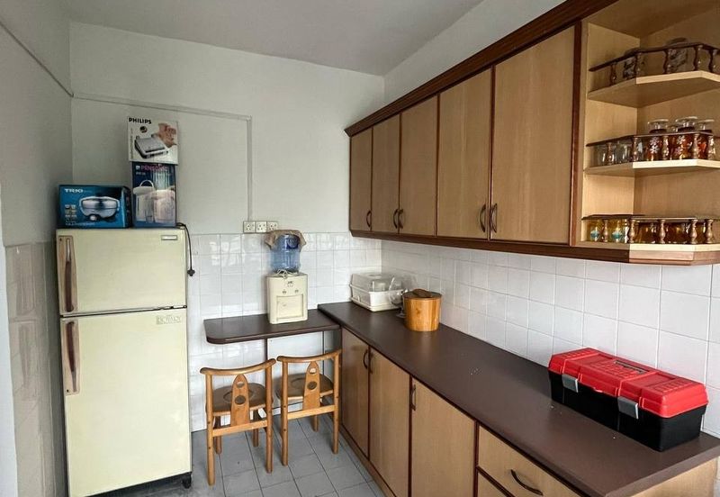 Ria 1 Apartment, Taman Megah Ria