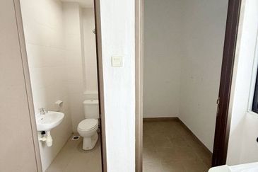 Seri Austin Luxury Apartment