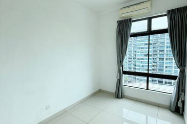 Seri Austin Luxury Apartment