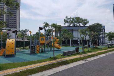 Sunway Citrine Lakehomes