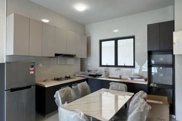 Royal Strand @ Country Garden Danga Bay