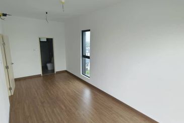 Summit @ Lagoon Residences