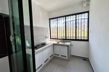 Mon Glori, , Bandar Baru Permas Jaya