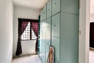 Mon Glori, , Bandar Baru Permas Jaya