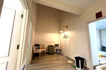 The Fern, Meridin East