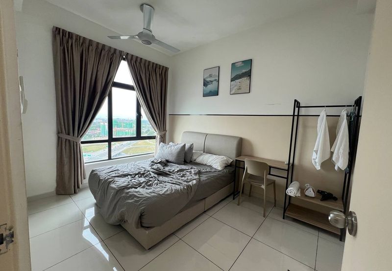 D'Summit Residences @ Kempas Utama