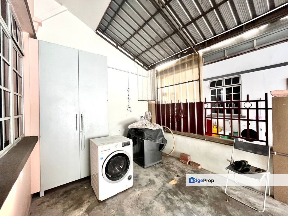 Bandar Putra, Kulai @ Single storey Semi D For Rent, Johor, Kulai