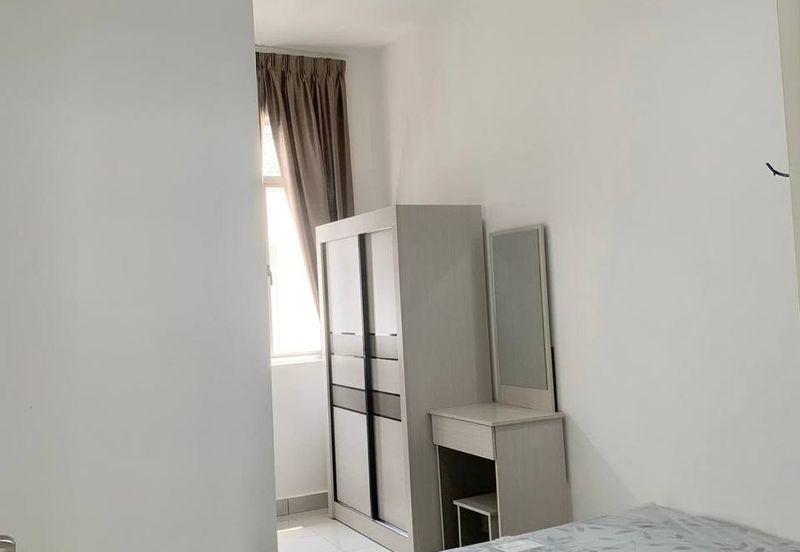 Erica @ Meridin East