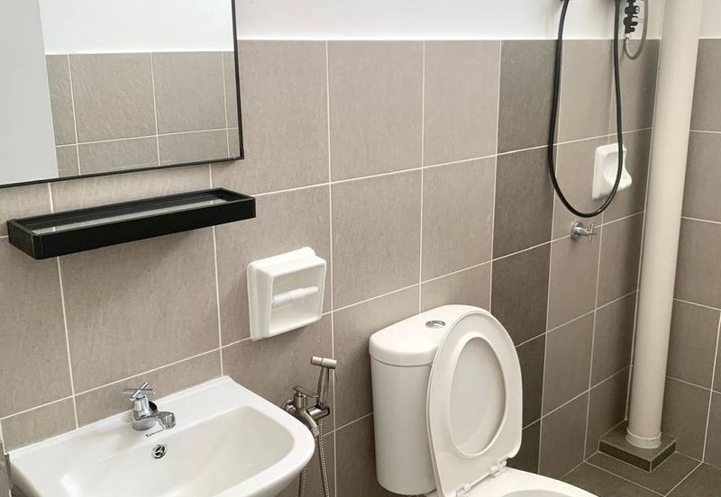 Erica @ Meridin East