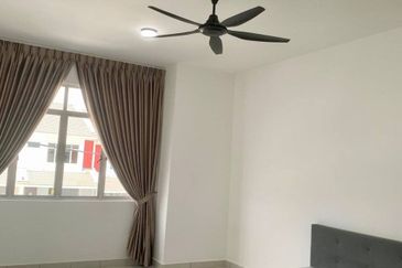 Erica @ Meridin East