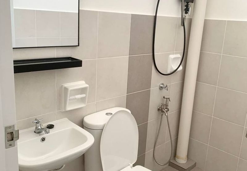 Erica @ Meridin East