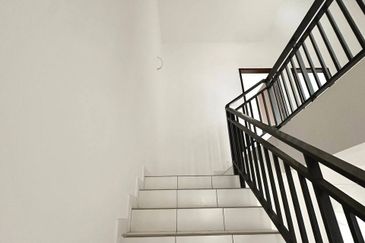 Erica @ Meridin East