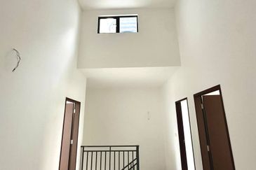 Erica @ Meridin East