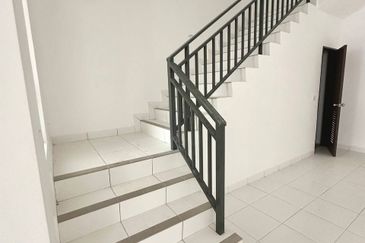 Erica @ Meridin East