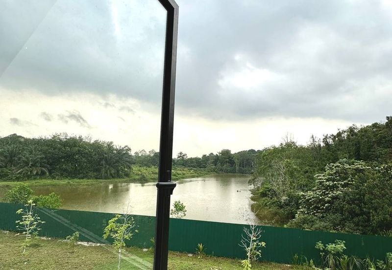 Erica @ Meridin East