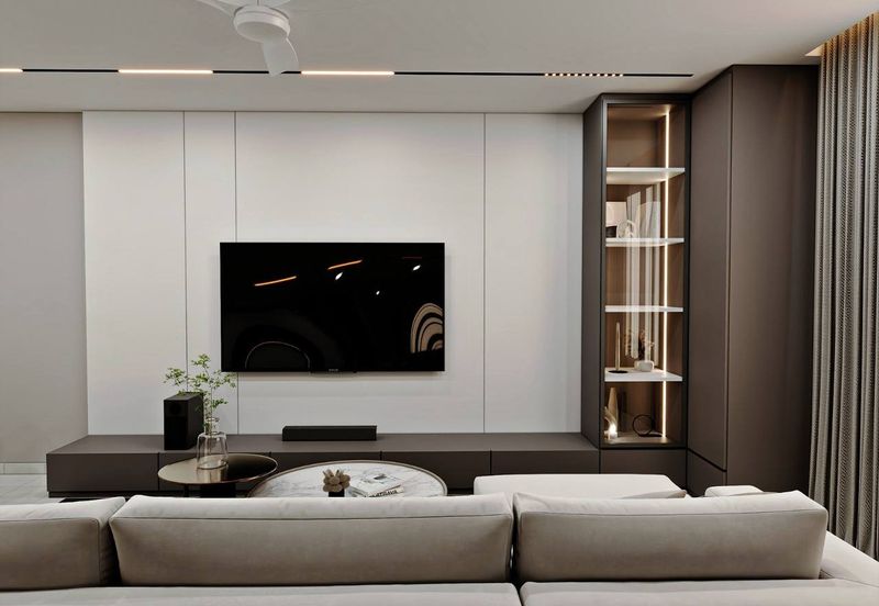 Erica @ Meridin East