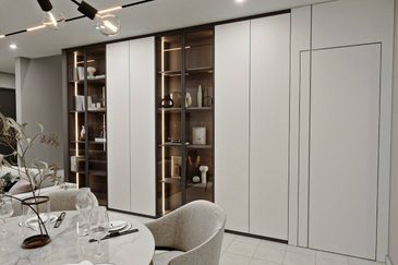 Erica @ Meridin East