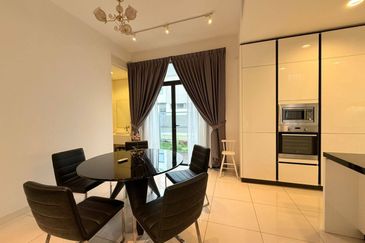 Avira Garden Terraces @ Medini