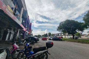 Taman Desa Cemerlang