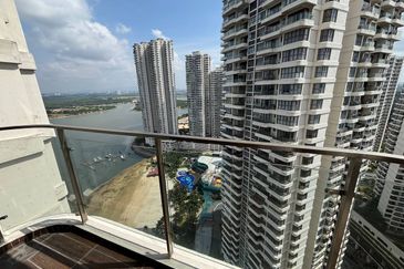 Bay Laurel @ Country Garden Danga Bay