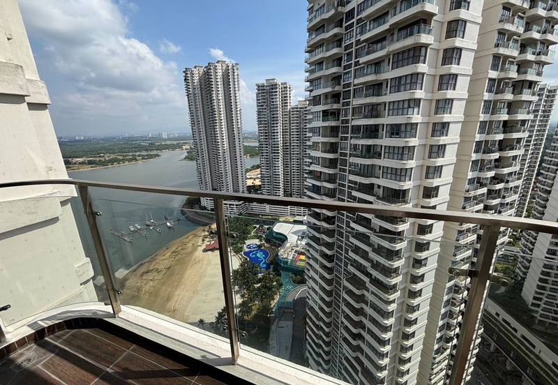 Bay Laurel @ Country Garden Danga Bay