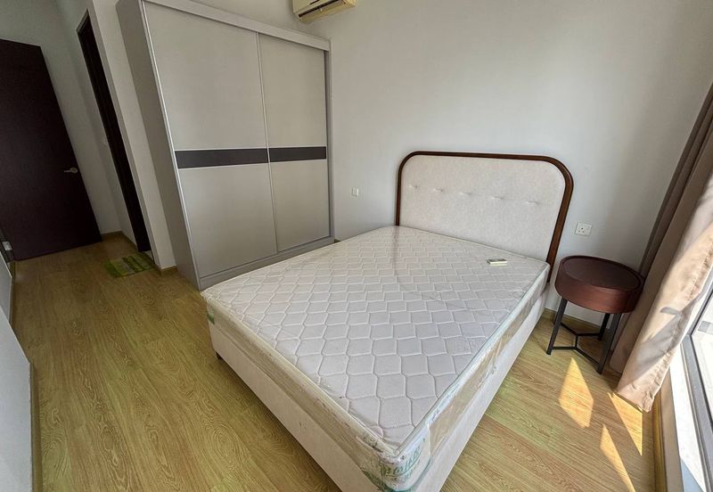 Bay Laurel @ Country Garden Danga Bay