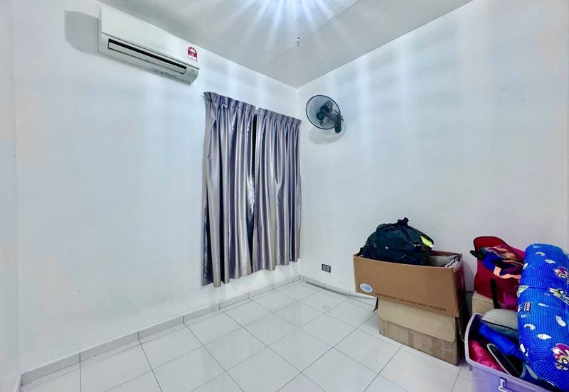 Jentayu Residency (Jentayu Residensi)