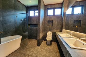 Bandar Baru Seri Alam