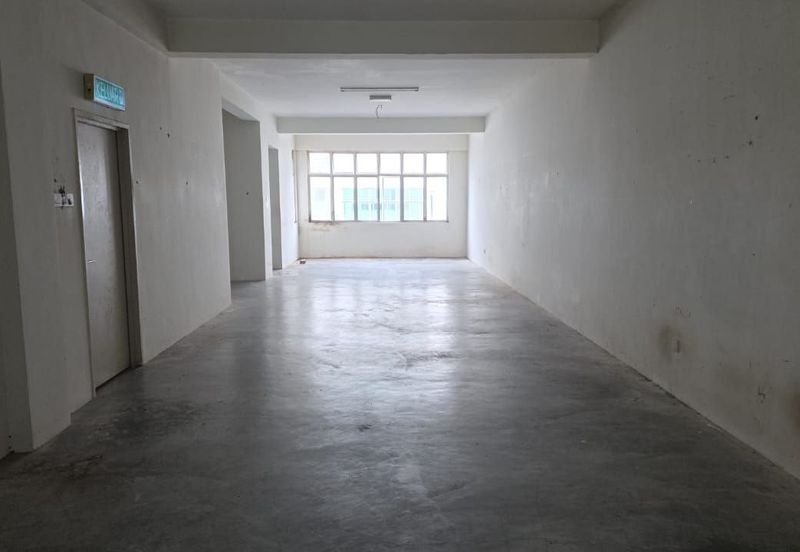 Bina Park, Bandar Seri Alam