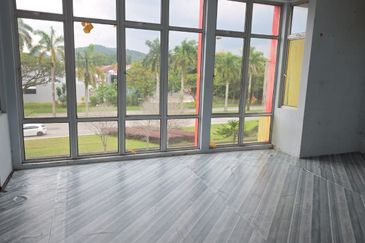 Bina Park, Bandar Seri Alam