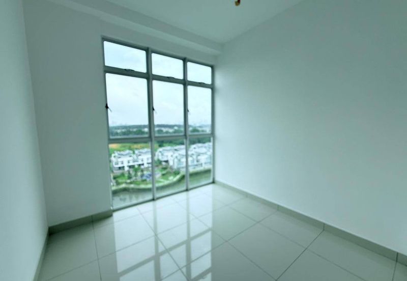 Seri Austin Luxury Apartment