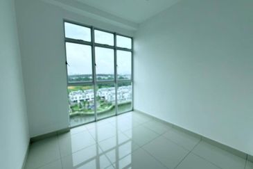 Seri Austin Luxury Apartment